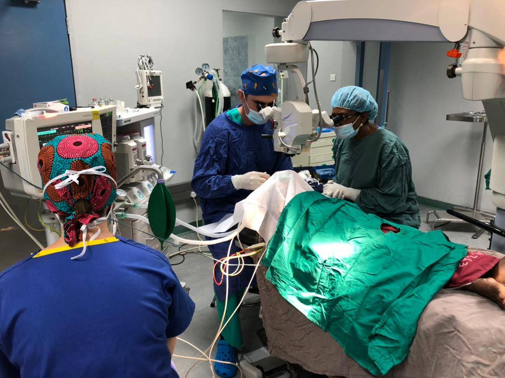 Técnicas quirúrgicas en Zambia. Proyecto 80b