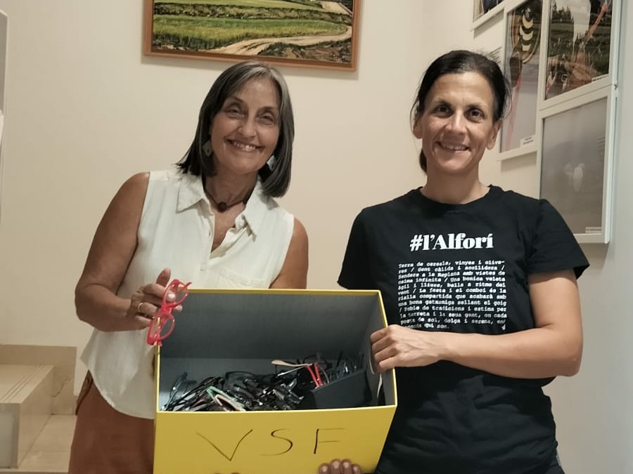 Campanya solidària de recollida d’ulleres «Fontanars dels Alforins»